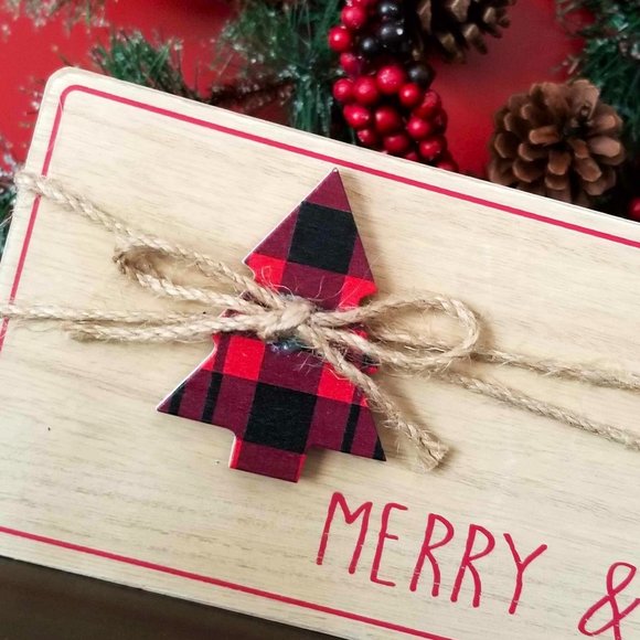 Wooden Block Sign, Christmas Holiday, Home Décor. "Merry & Bright". - Picture 3 of 5